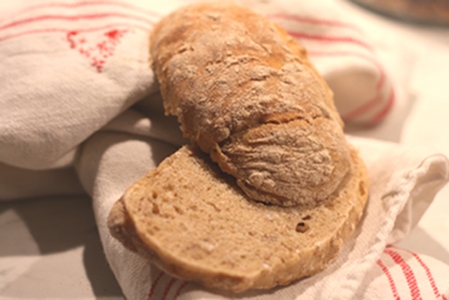Havredoftande bröd med vassle och skrädmjöl